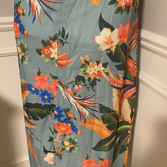 Tropical Pattern Dress - Picture 5 of 6